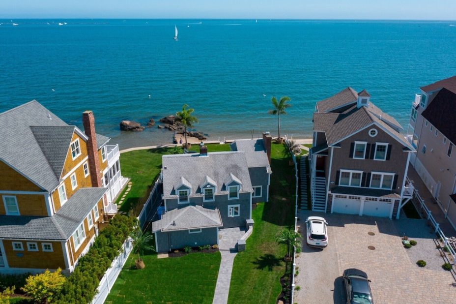 Beachfront Rentals near Connecticut & Florida Beaches Beachfront